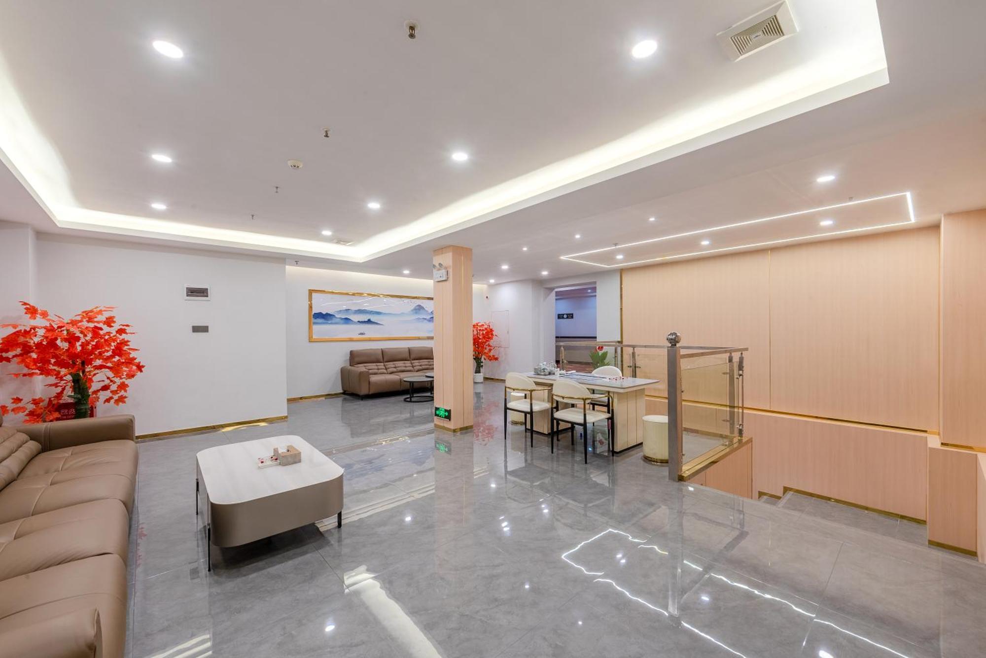 Huahang Hotel - Guangzhou Baiyun International Airport - Free Airport Shuttle Bus Εξωτερικό φωτογραφία