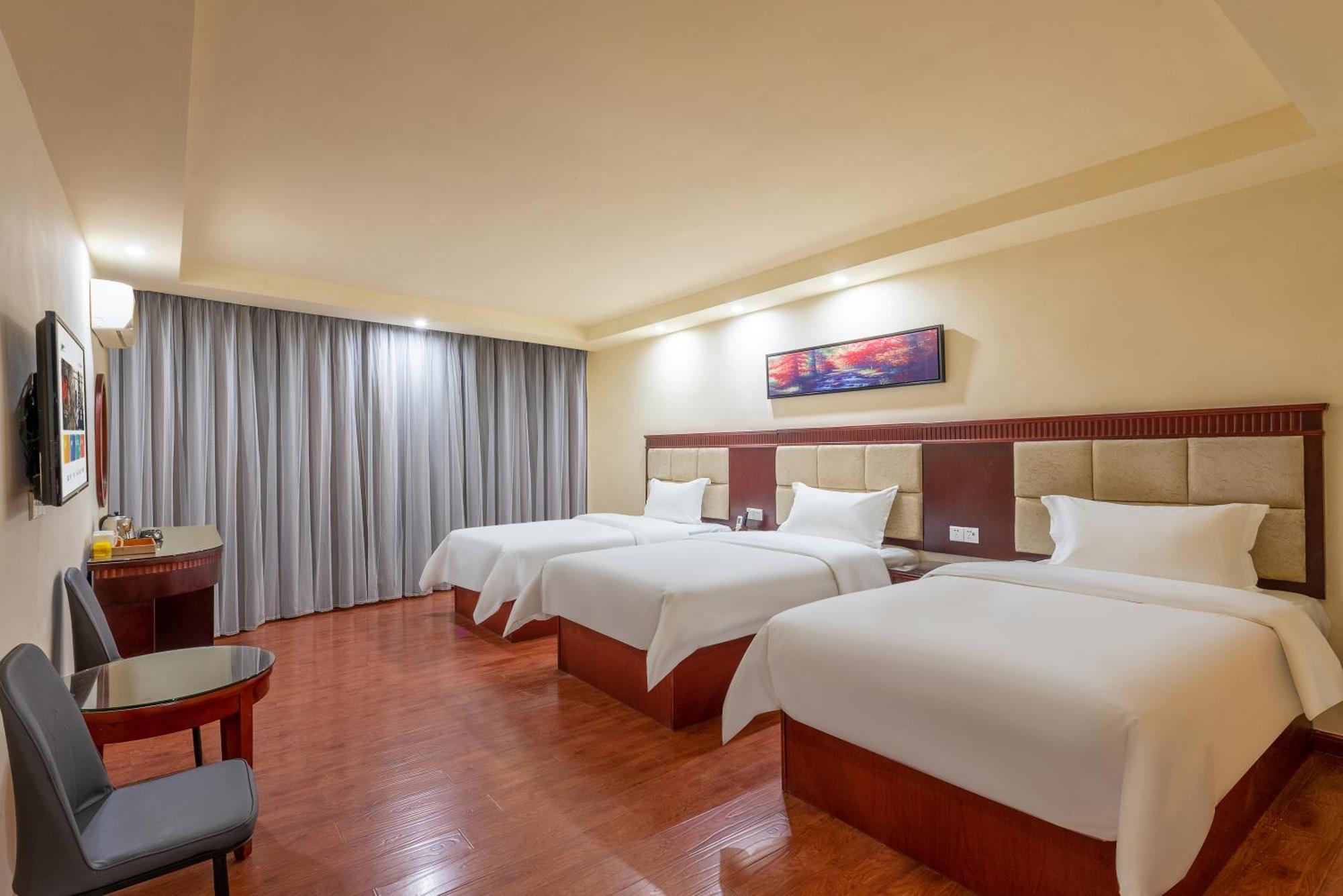 Huahang Hotel - Guangzhou Baiyun International Airport - Free Airport Shuttle Bus Εξωτερικό φωτογραφία