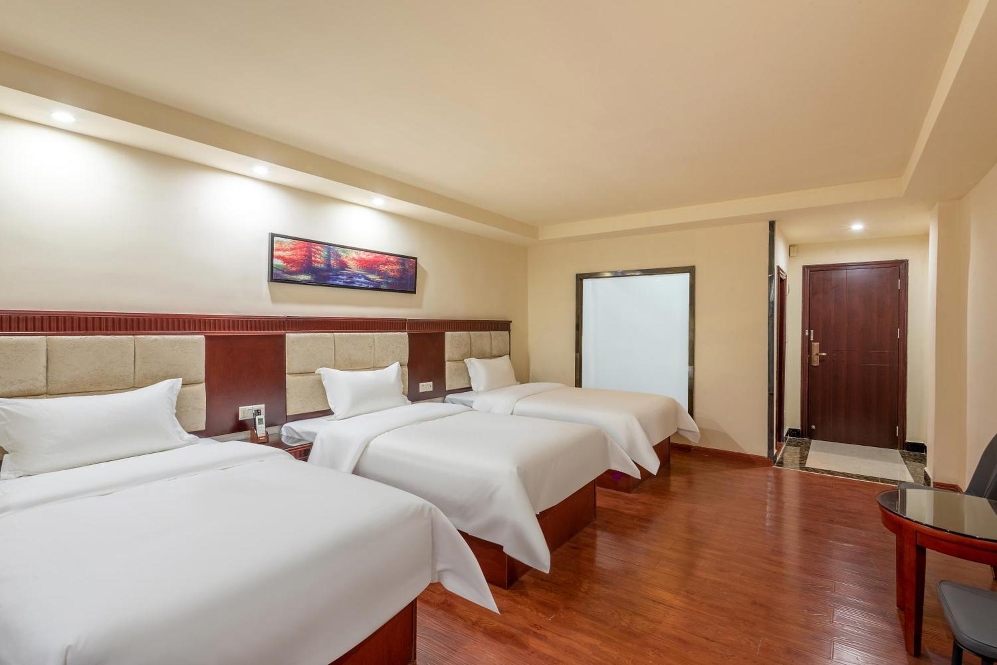 Huahang Hotel - Guangzhou Baiyun International Airport - Free Airport Shuttle Bus Εξωτερικό φωτογραφία