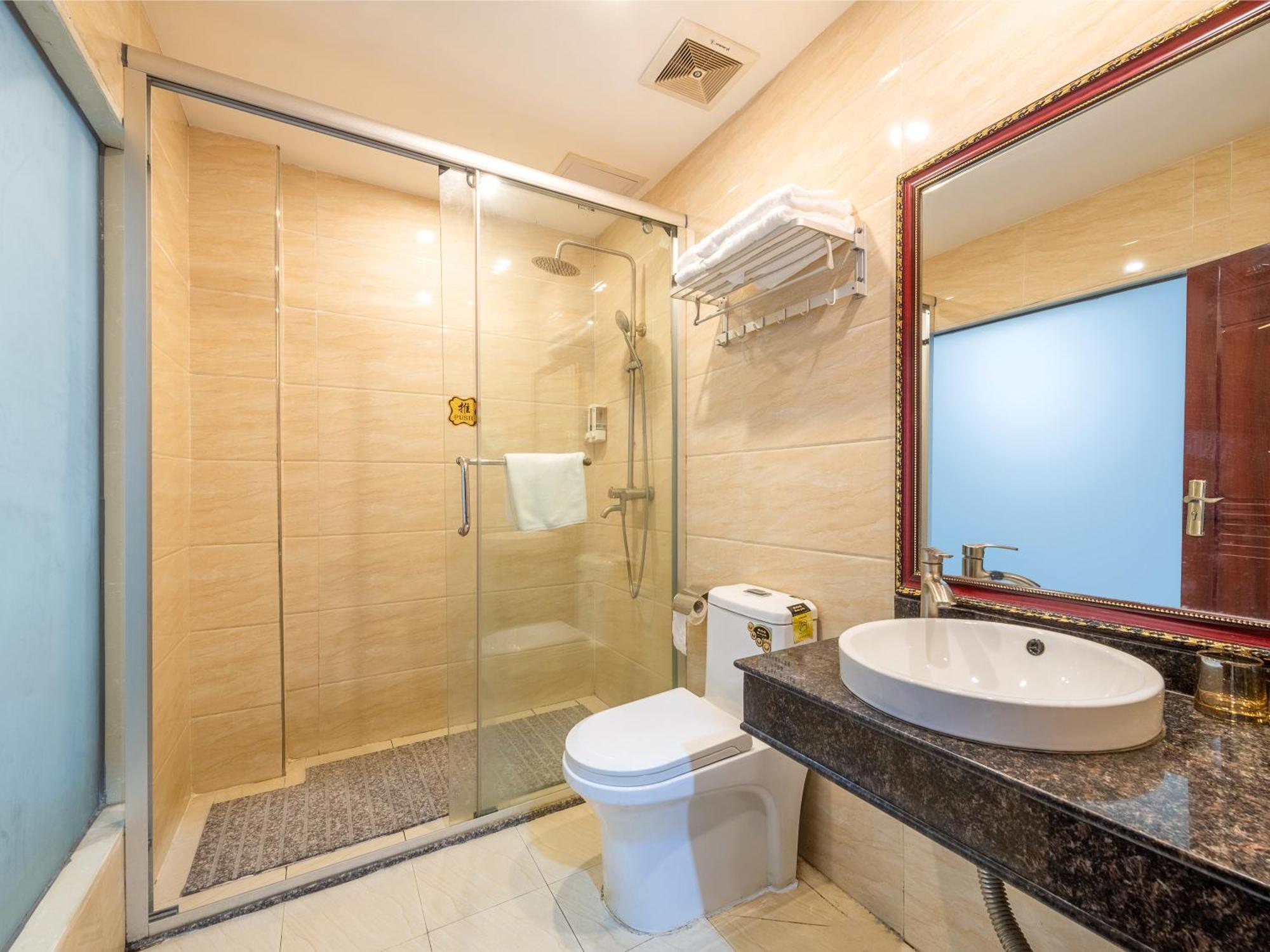 Huahang Hotel - Guangzhou Baiyun International Airport - Free Airport Shuttle Bus Εξωτερικό φωτογραφία